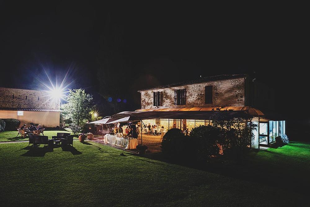 Country Hotel Poggiomanente Umbertide Exteriör bild